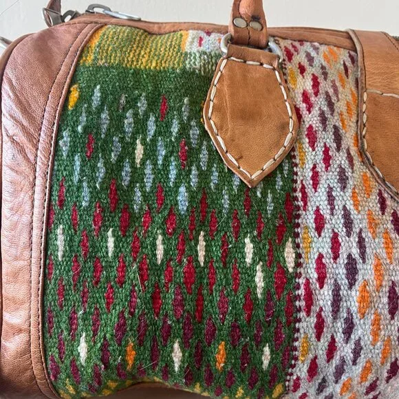 Moroccan Leather Kilim Weekender Bag – Handmade Travel Duffel - Picture 3 of 7